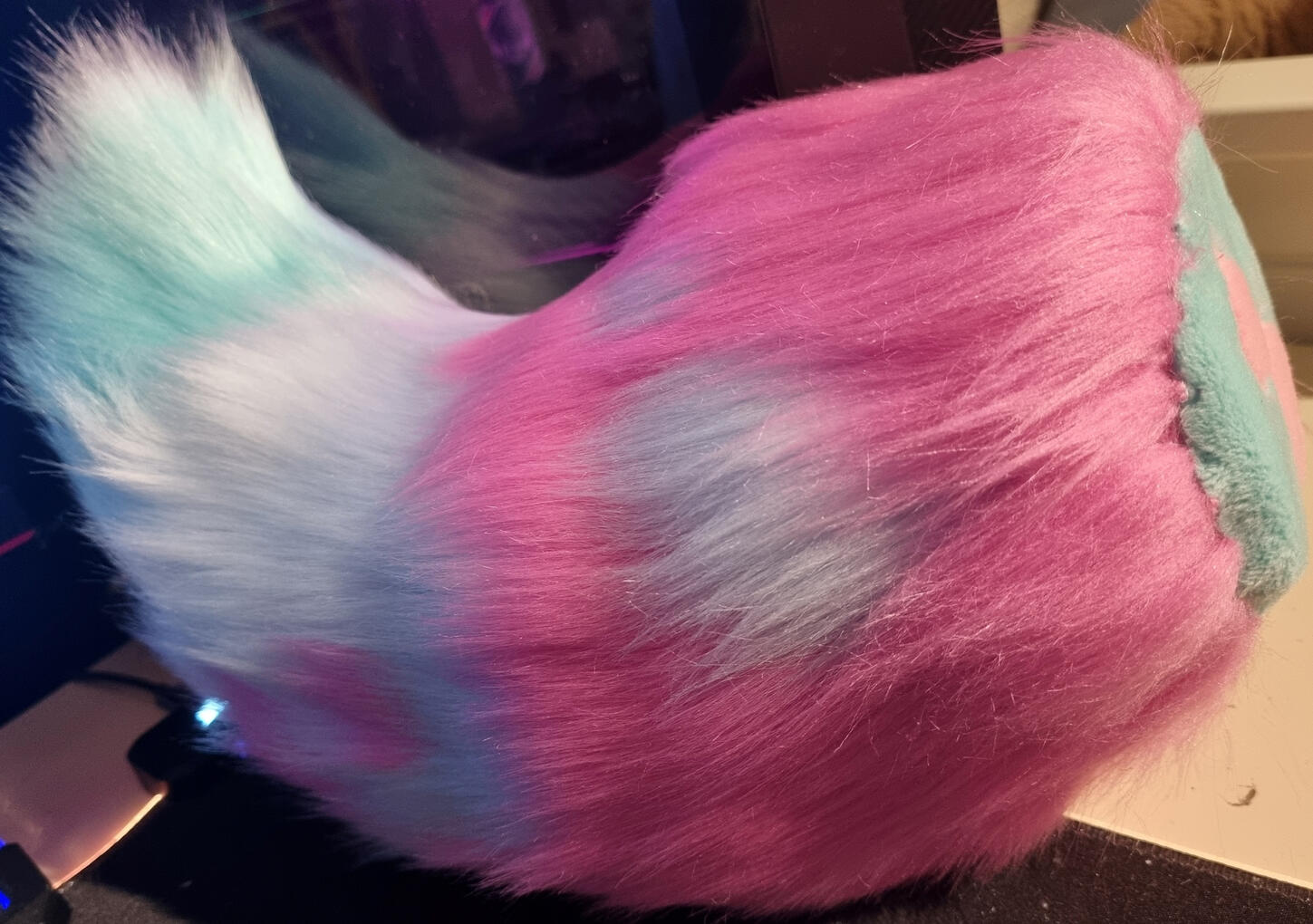 Nub tail